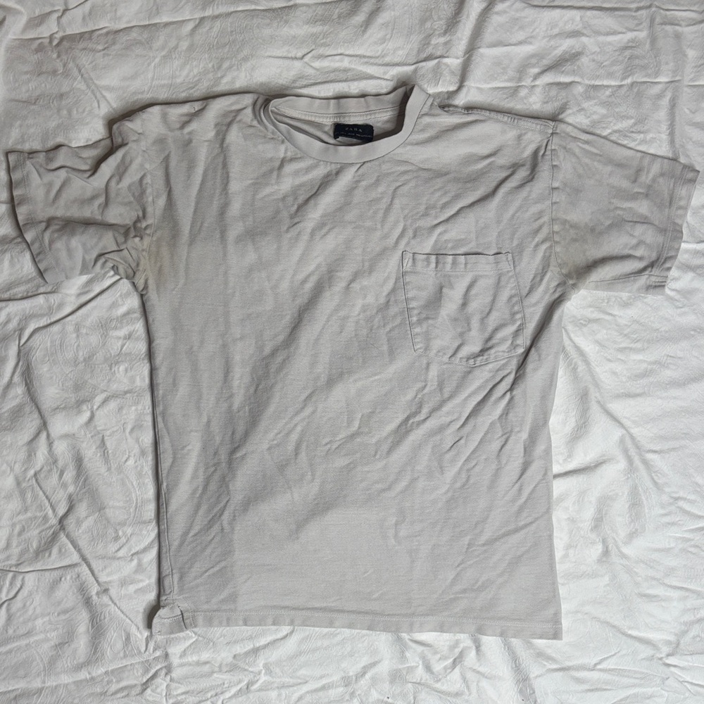 Zara Off-White Short Sleeve Tee